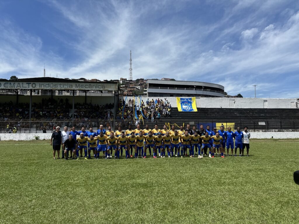 Real Madri Goleia Mangueiras e Conquista o Tri no Campeonato Fabricianense 1 img 1457